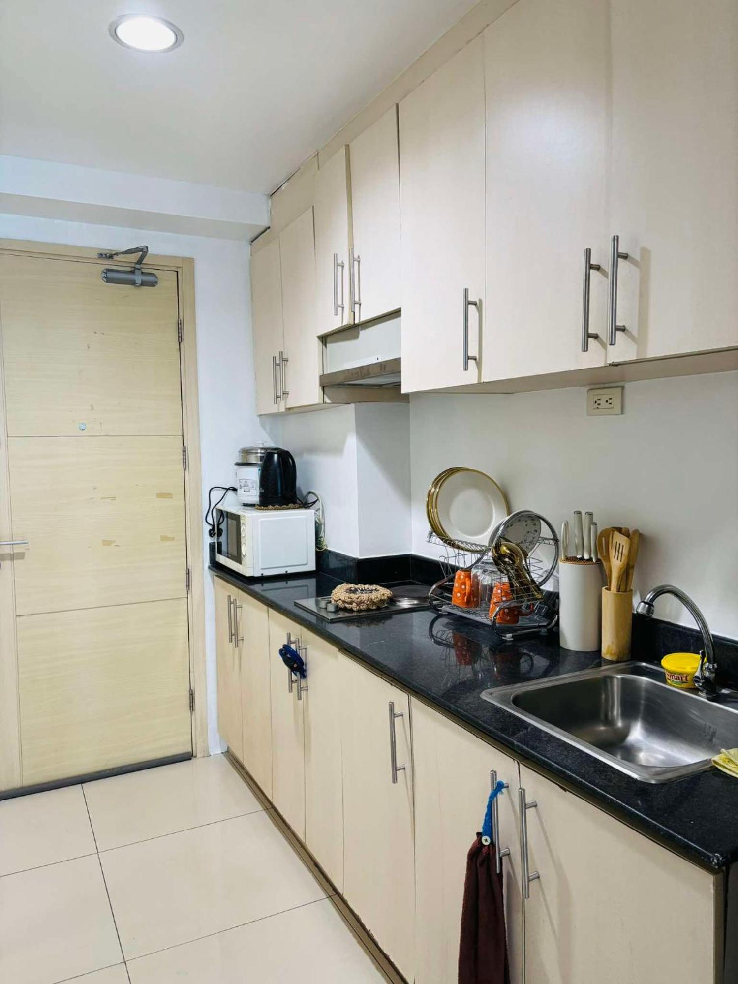 Apartment Sea Residence's Near At Moa Manila