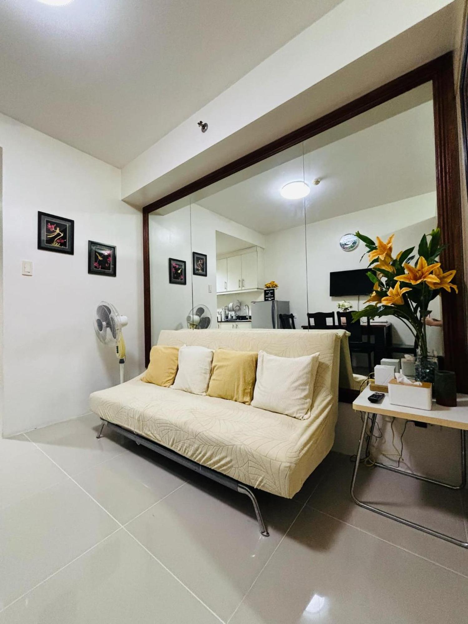 Sea Residence's Near At Moa * Manila